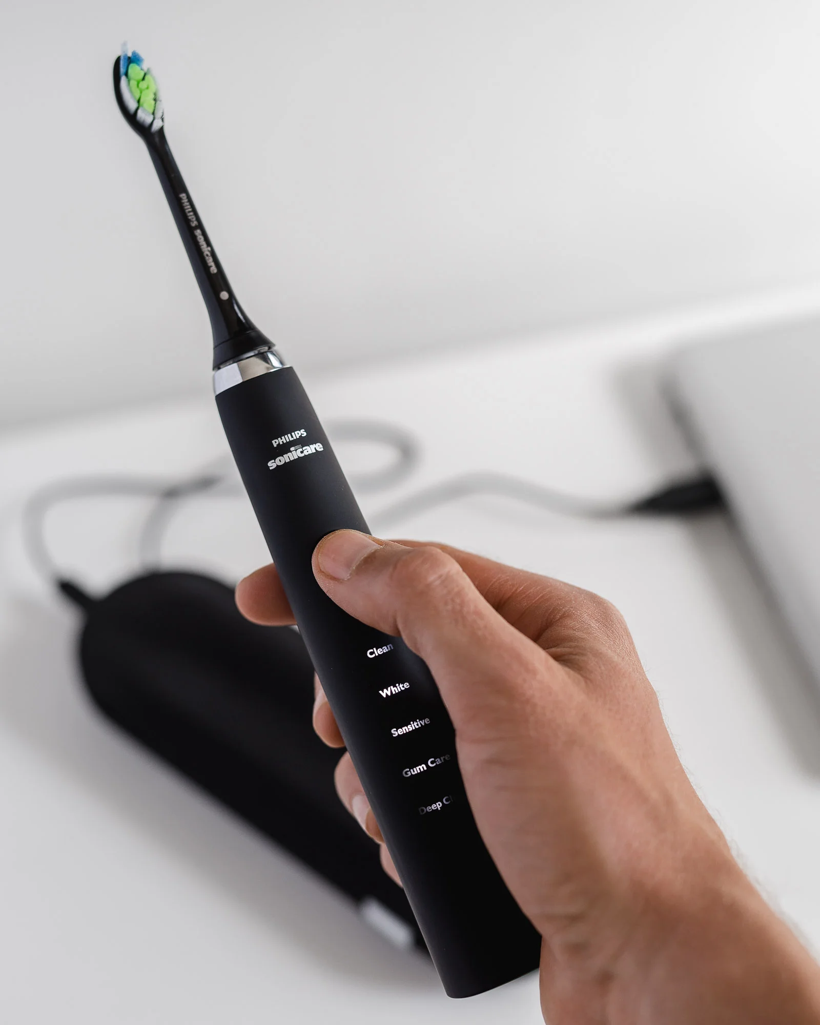 The DiamondClean Difference | Philips Sonicare — THE CUFF